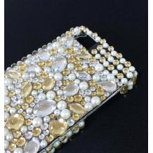Луксозен твърд гръб с камъни за Apple iPhone 5 / iPhone 5S / iPhone SE - бял