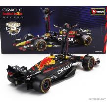 Метална кола Red Bull Racing RB19 Team Oracle Red Bull Racing Max Verstappen Formula 1 World Champion 2023 with standing pilot figure - Bburago 1:24 