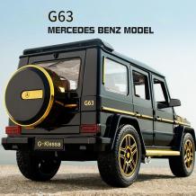 Метален джип с отварящи се врати капаци светлини и звуци Mercedes Benz G-Class G63 1:24 - черен