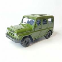 Метален джип с отварящи се врати капаци светлини и звуци UAZ 469 1:18