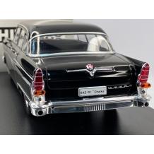 Метална кола GAZ-13 Chaika 1960 WHITE BOX 1:24