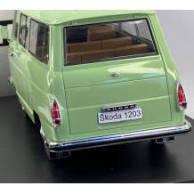 Метален бус Skoda 1203 - 1968 WHITE BOX 1:24