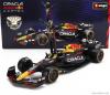 Метална кола Red Bull Racing RB19 Team Oracle Red Bull Racing Max Verstappen Formula 1 World Champion 2023 with standing pilot figure - Bburago 1:24 