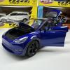 Метална кола с отварящи се врати светлини и звуци Tesla Model Y - 1:24